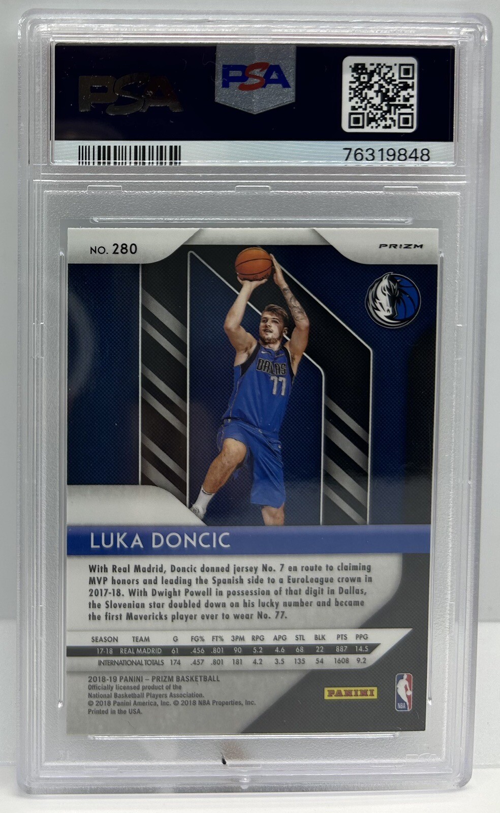 Luka Doncic Signed 2018-19 Panini Prizm Hyper #280 Auto PSA DNA RC Mavericks view 3