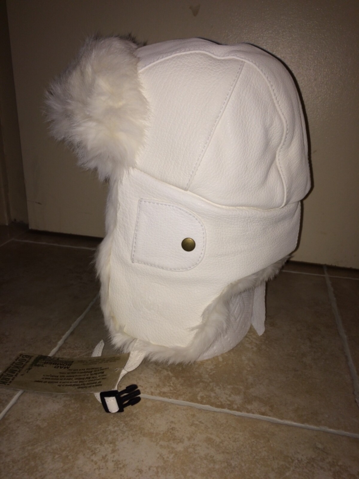 Купить NWT Mad Bomber Baby White 
