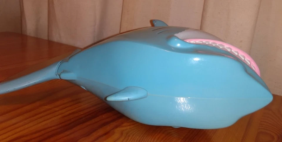 2004 Disney Pixar "Finding Nemo" Real Swimming Bruce Shark Bath Toy BigTime Swim - Image 4 of 4