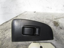 Lève vitre Toyota AVENSIS