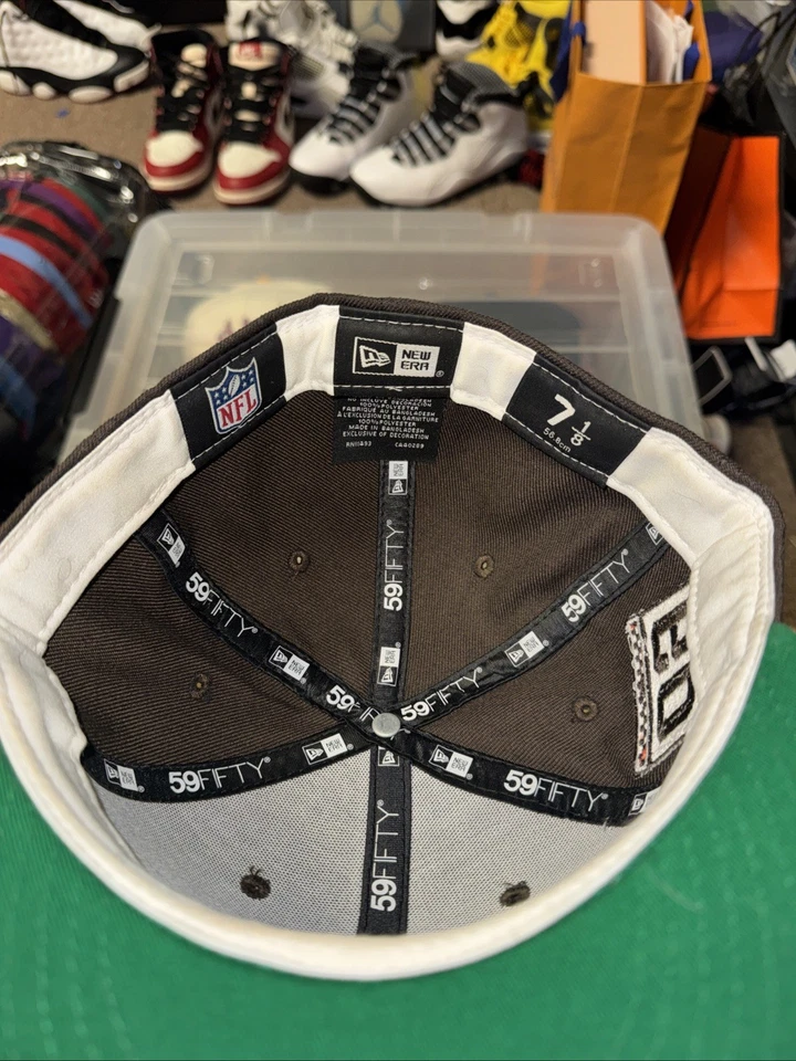 Cleveland Browns New Era Fitted 60 Year Anniversary Patch Size 7 1/8 Used - Image 4 of 4