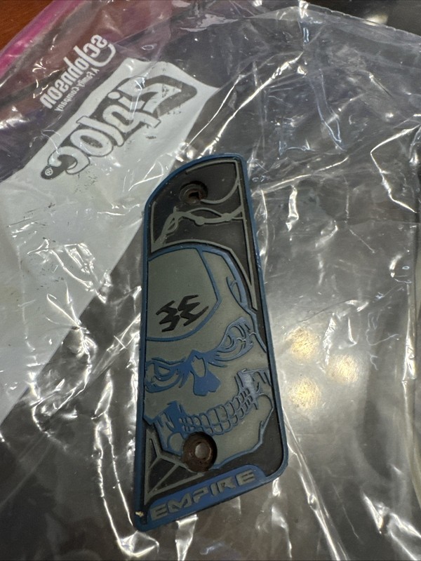 Bob Long 2k2 Intimidator Ram Sleeve Silver