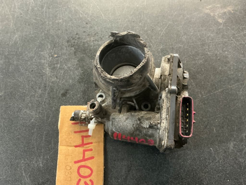 Throttle Body Prius C VIN B3 7th And 8th Digit Fits 12-18 PRIUS 171876