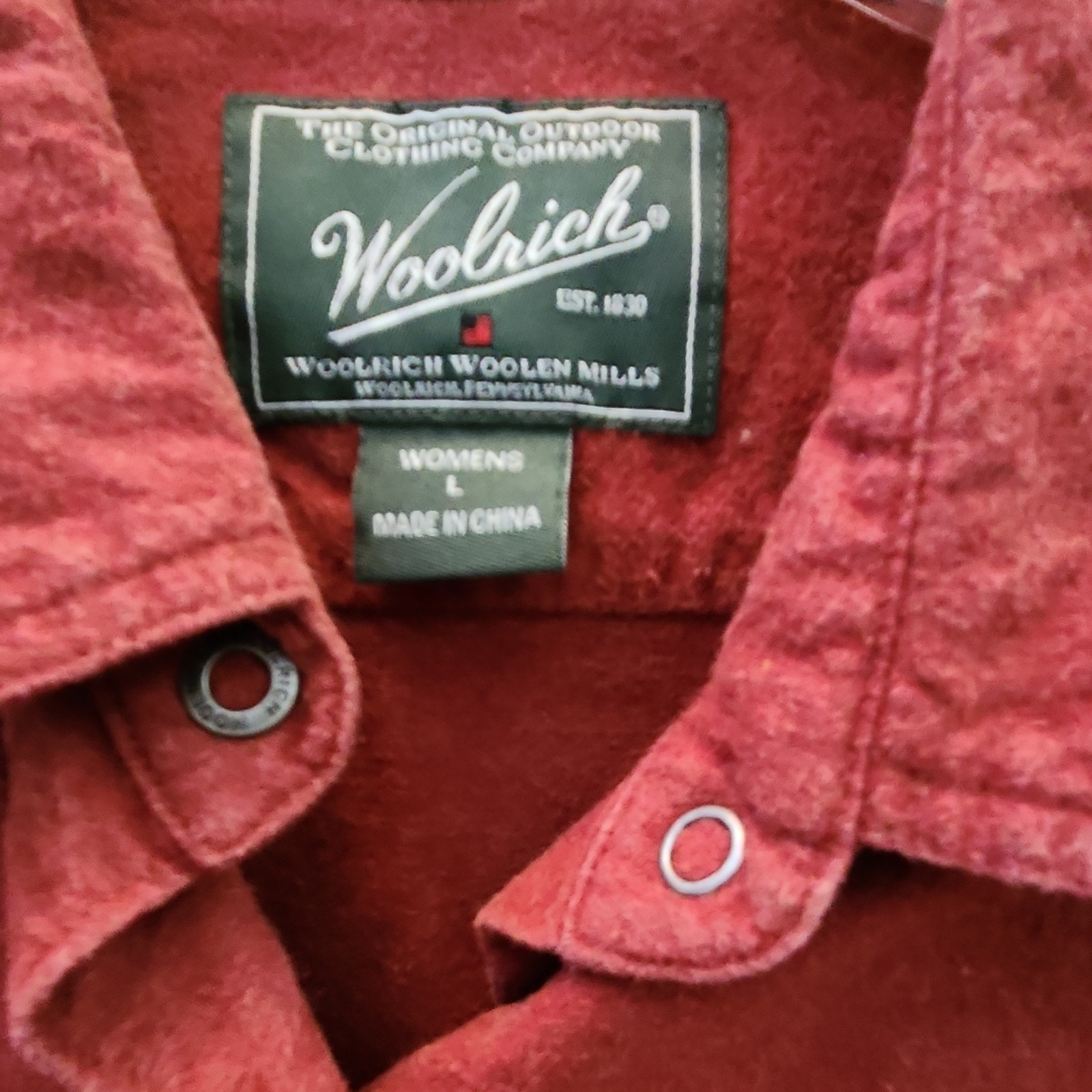 Woolrich Solid Red Button-Up Collared Shirt Long … - image 2