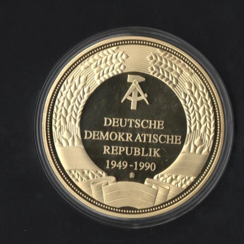 70 Jahre Gründ. DDR,Gigant Medaille Cu vergoldet,PP,  110 Gr. 70 mm, Zertifikat - Bild 2 von 4