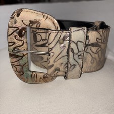Women  s S Vintage 1980s Leather Belt With An Embossed Pattern  Metallic Finish