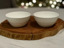 2 MIKASA "TRELLIS" Bone China White Fruit /Dessert / Berry Bowls 4.5" Bone