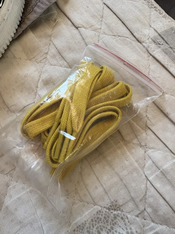 Nike Air Force 1 AF-1 Gelb Limited Edition Aus New York Gelb 40 - Bild 4 von 4