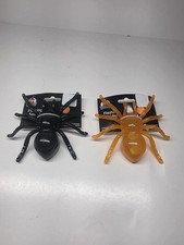 Flashing Spiders Halloween Decor Light Up Window Suction Cup 2 Pack