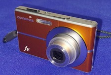 Olympus FE-3010 Digitalkamera Kompakt,12-Megapixel-CCD-Sensor, Orange