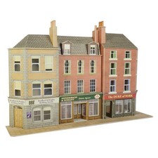 Metcalfe PO205 Low Relief Pub & Shops Building OO Gauge Kit