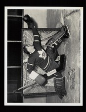 1945-54 Quaker Oats Photos #28 Harry Lumley/Home Action 141670