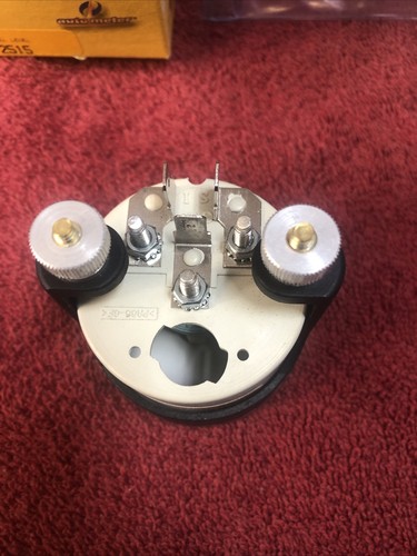 Auto Meter 2515 Traditional Chrome Fuel Level Gauge 2 1/16" Short Sweep; Ford - Picture 2 of 4
