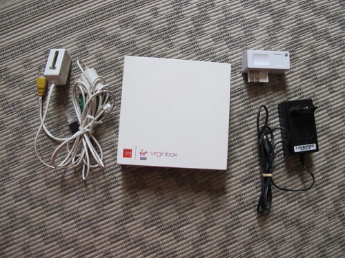 Box SFR NB6 (Routeur ADSL et Fibre) Complet