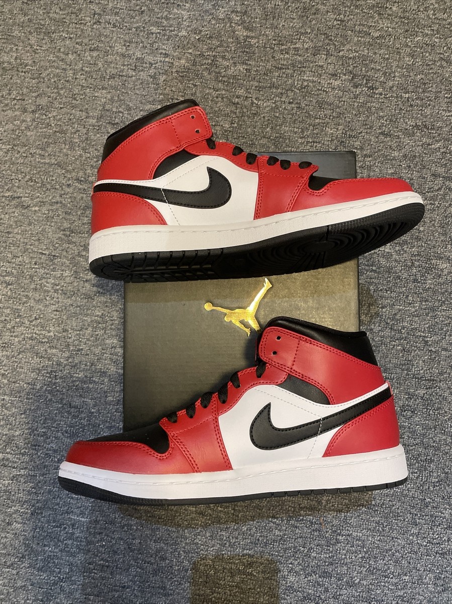 靴 NIKE AIR JORDAN 1 MID CHICAGO BLACK TOE JORDAN 1 MID 
