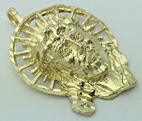 10k Yellow Gold Diamond Cut Jesus Christ Face Religious Charm Pendant 1.25" 5.2g - Picture 2 of 5