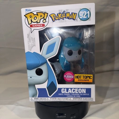 Funko Pop! Vinyl: Pokémon - Glaceon (Flocked) - Hot Topic (Exclusive)