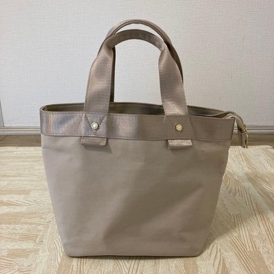 OPAQUE.CLIP tote bag beige