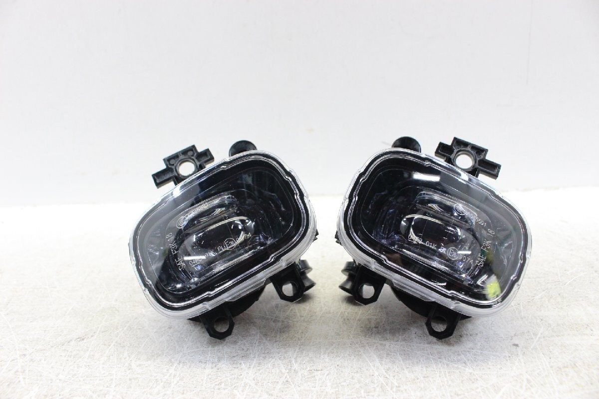 Nissan Note Aura E13 Kicks P15 OEM Fog Lamp Set Left Right 26155