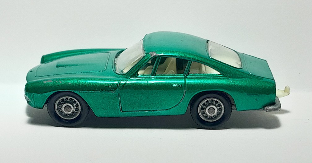 Nice Vintage Matchbox Lesney 1-75 Series #75 Ferrari Berlinetta w/Wire Wheels