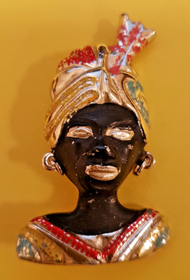 Schöne Vintage weiße Metall afrikanische weibliche Gesicht Anstecknadel Brosche mit mobilen Ohrringen