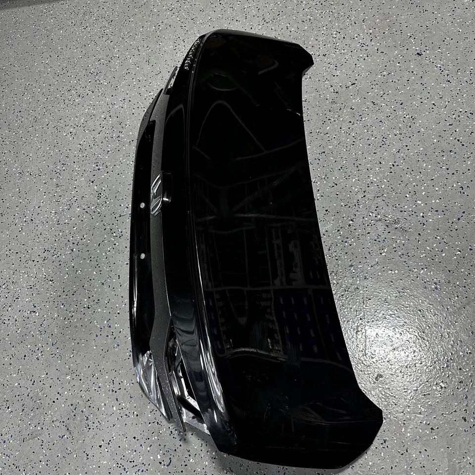 2018 2022 HONDA ACCORD SEDAN REAR TRUNK LID OEM WITH CAMERA - Image 2 of 4