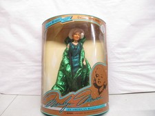 1993 DSI Marilyn Monroe Emerald Evening Marilyn Doll