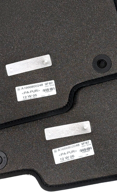 OEM Genuine MERCEDES BENZ Ml Class Ml350 Black Carpet Floor Mats 