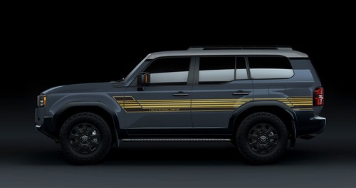 TOWNSVILLE BODY DECAL KIT : FITS 2024+ TOYOTA LAND CRUISER PRADO - Picture 17 of 24
