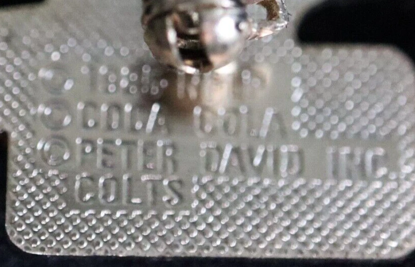 Vintage 1985 NFL Indianapolis Colts Coca-Cola Coke Helmet Lapel Pin - Image 4 of 4