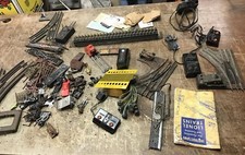 Vintage Lionel Misc Parts Pieces Lot
