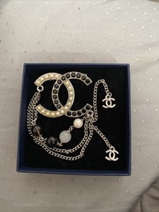 vintage chanel jewelry