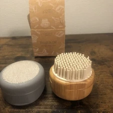 Grove Collaborative Brush It Off Eco Double Side Re-Use Lint Brush New (B2)