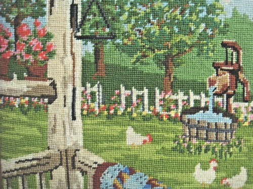 NEEDLEPOINT Porche arrière et cour - Poulets, pompe, couette, clôture de piquetage, cloche à dîner - Photo 10/12