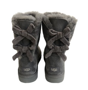 ugg bailey bow boots grey
