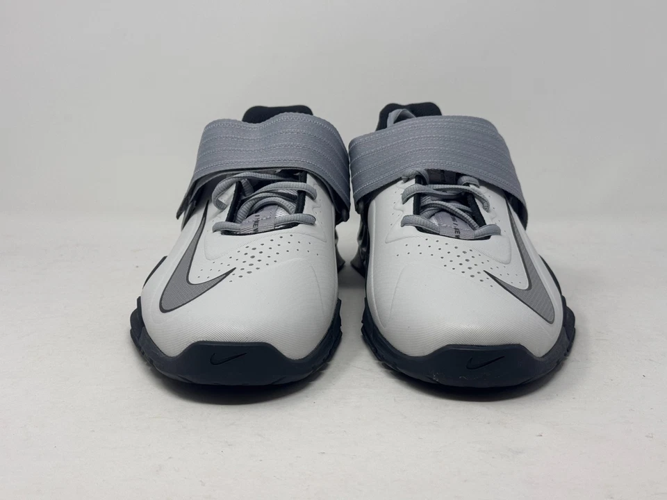 Zapatos de levantamiento de pesas Nike Savaleos para hombre polvo fotón/plata metálica FZ8664-001 Foto 2 de 4