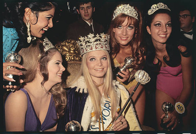 London Newly crowned Miss World 1969 20 year old Eva Rueber Staier- Old Photo