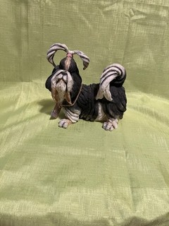 A BREED APART DOG SHIH TZU FIGURINE STATUE DECOR