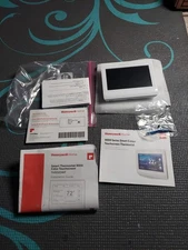 Honeywell TH9320WF5003 Wi-Fi 9000 Color Touch Screen Programmable Thermostat