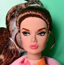 INTEGRITY TOYS BRIMMING WITH BLOSSOMS POPPY PARKER  FASHION ROYALTY - NRFB