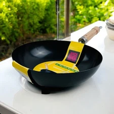 Joyce Chen 9.5-Inch Non-Stick Stir Fry Pan with Birch Handle Brand New