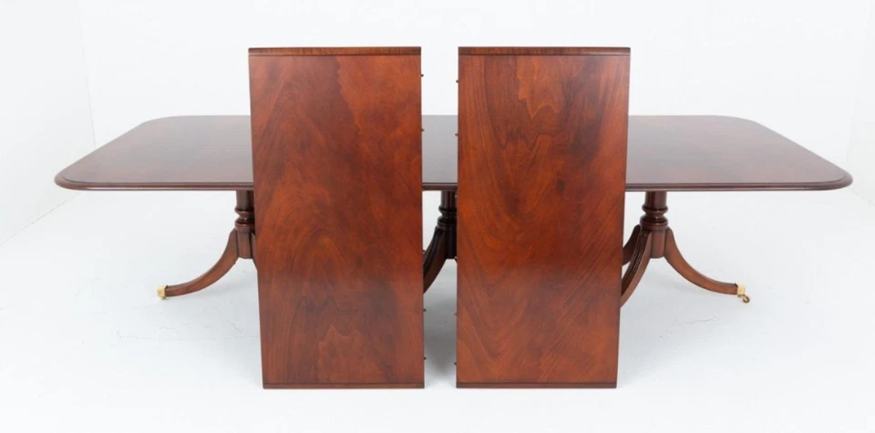 Mesa de comedor XL Regency pedestal 16 plazas caoba Foto 4 de 4