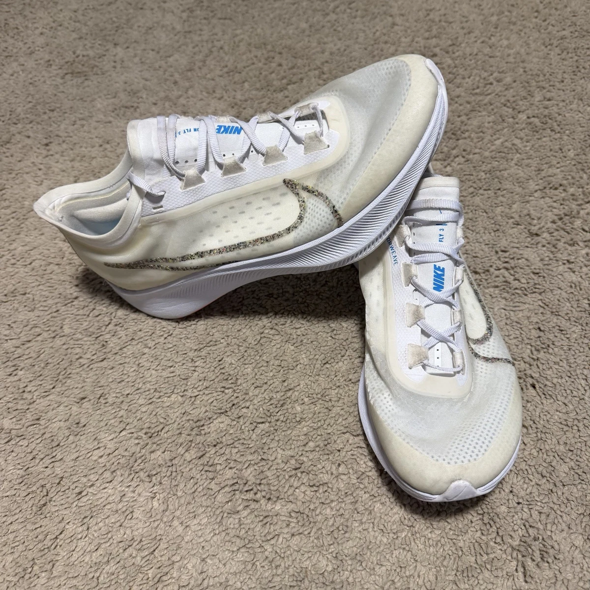 Preços baixos em Nike Zoom Fly 3 AW White Blue Hero | eBay