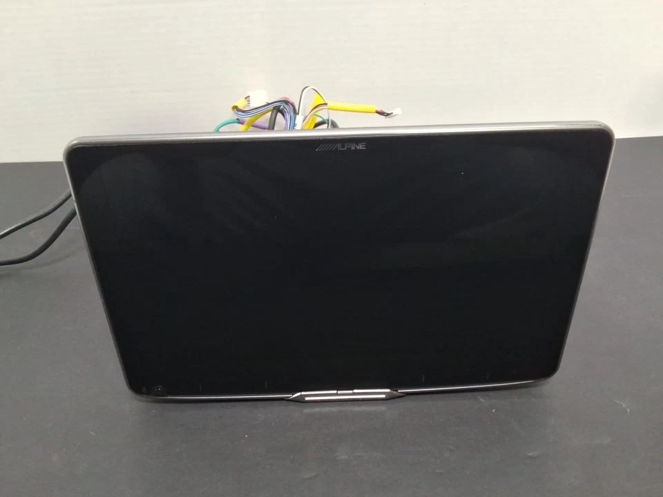 Alpine iLX-F509 9" 1 DIN Audio & Visual Navigation System - TESTED - GOOD SCREEN - Image 2 of 4