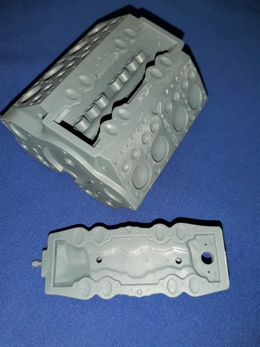 Modern/Hot Rod Ford V8 85HP Flathead disassembled engine & Gasket 21 Resin 1/6 - Picture 12 of 13