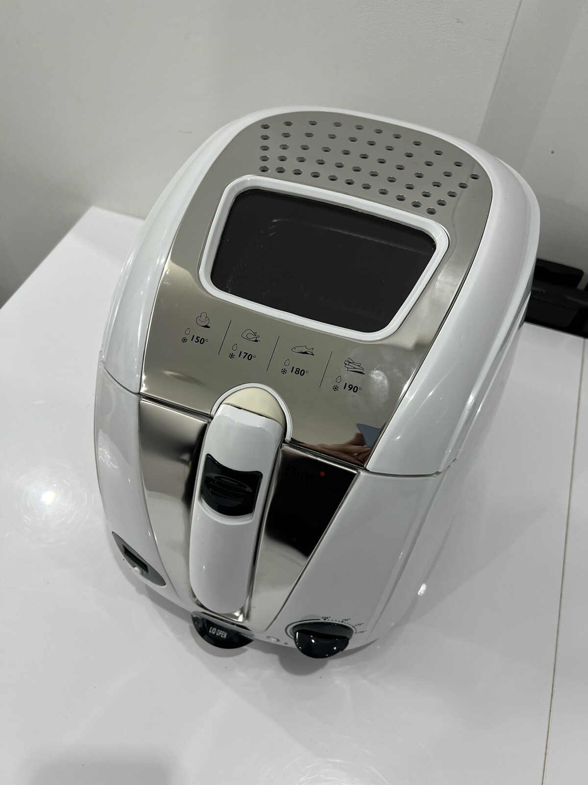 Breville VDF108 Digital Deep Fryer 2L 1KG Easy Clean White & Stainless