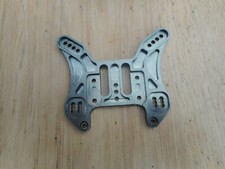 Mugen Seiki MBX5 Stoßturm hinten