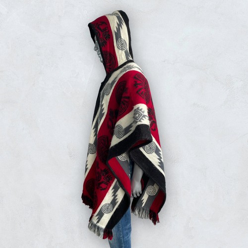 Alpaka Poncho mit Kapuze rot | weiche bequeme Wolle | Native Design Handarbeit - Bild 8 von 10