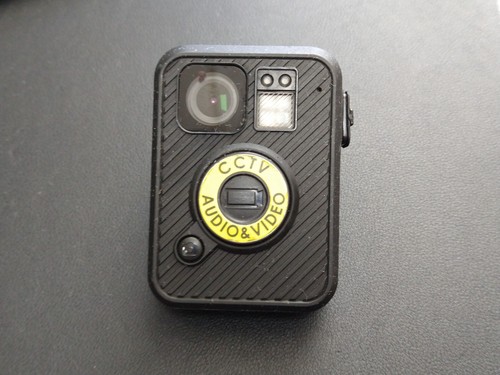 Wearable Video Recorder - CCTV-Audio & Video - Powers up but faulty - No charger