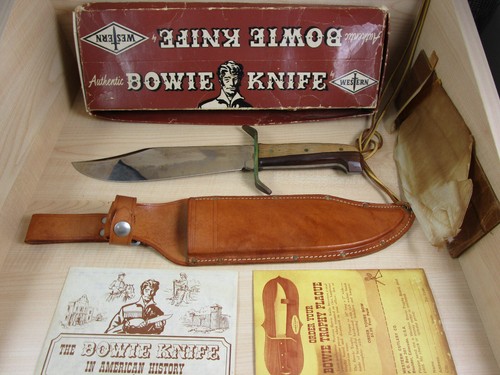 Western Cutlery 9" blade BOWIE KNIFE Vintage with Sheath/Box/Inserts Very Clean - Picture 1 of 15